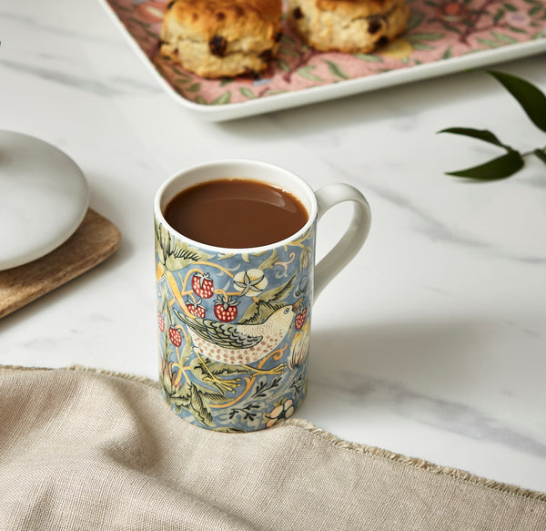 STRAWBERRY THIEF MUG - BLUE - The Huntington Store