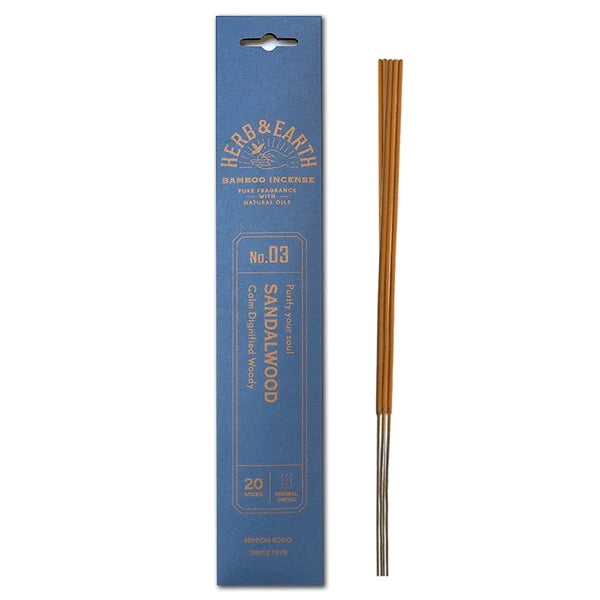 Herb & Earth natural bamboo incense sticks are of the highest quality and produce minimal smoke. Delicately fragranced with natural sandalwood oil. Natural bamboo incense sticks Fragranced with natural oils No artificial dyes Pack contains 20 sticks Approx 30 mins burn time per stick.