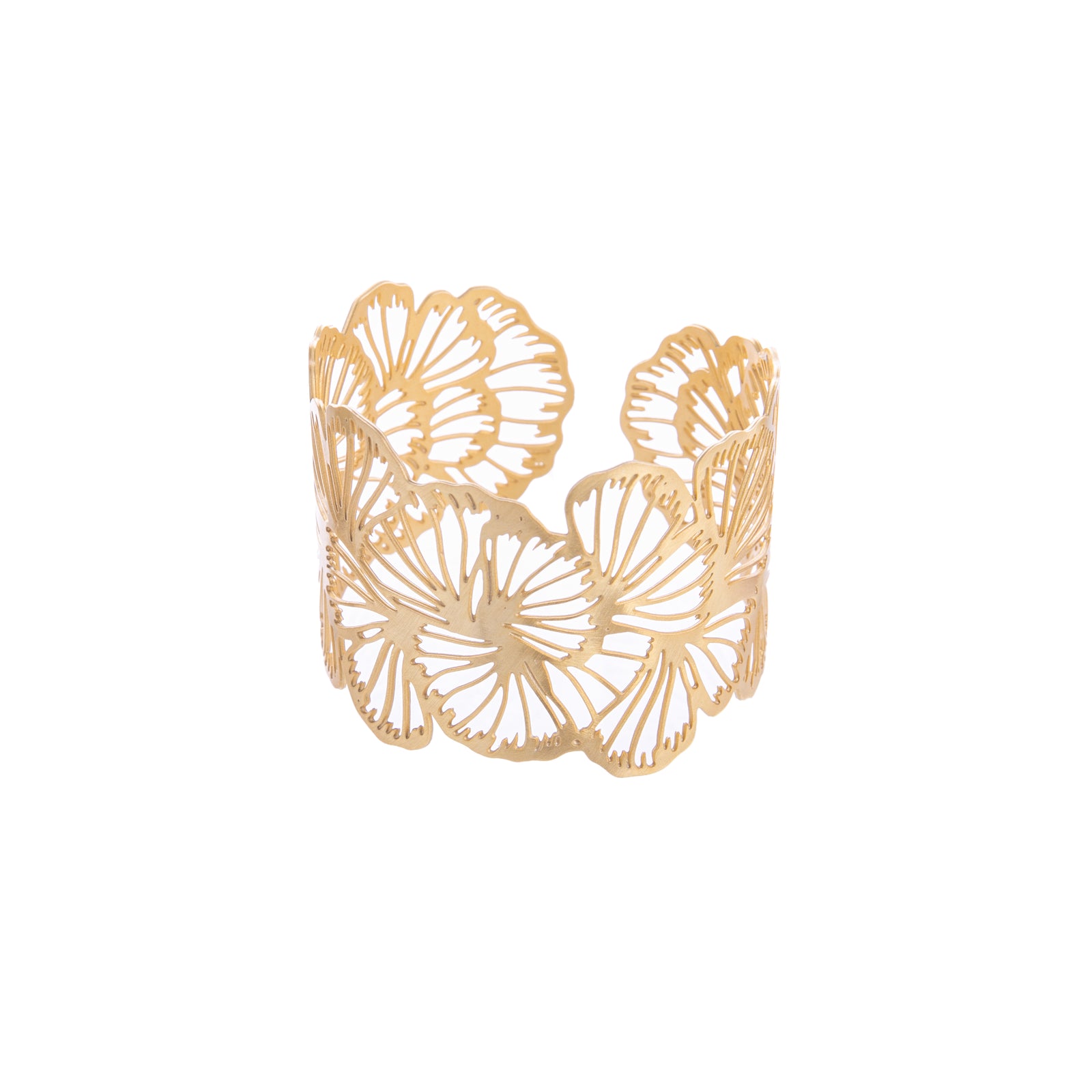 A gold-plated cuff bracelet featuring a fan-shaped pattern representing ginkgo leaves.