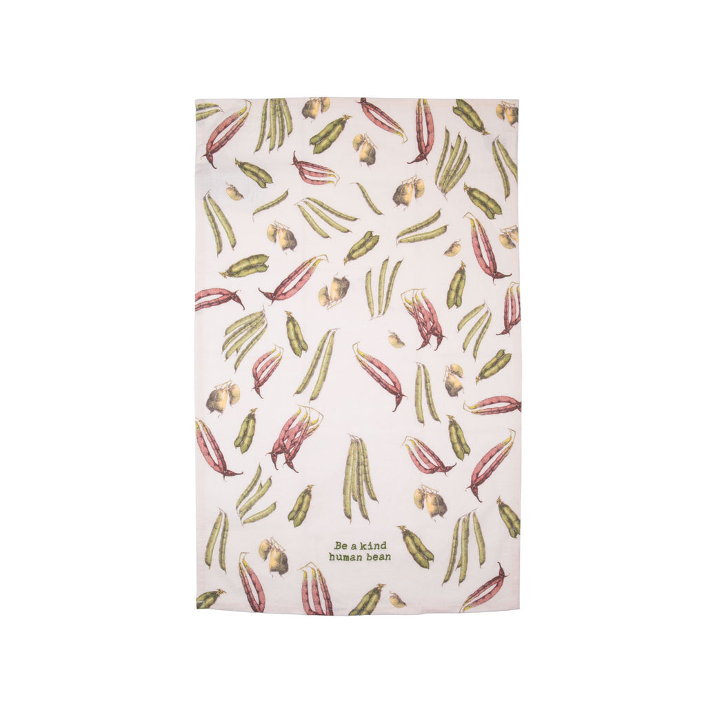 Have you bean looking for a cotton blend tea towel featuring the green bean? Look no further as any fan of puns as well as this vegetable is sure to love this vintage-inspired tea towel. Features a cotton tape loop in the corner for easy hanging Machine-washable Materials: 70% cotton, 30% linen Dimensions: 18" x 28"