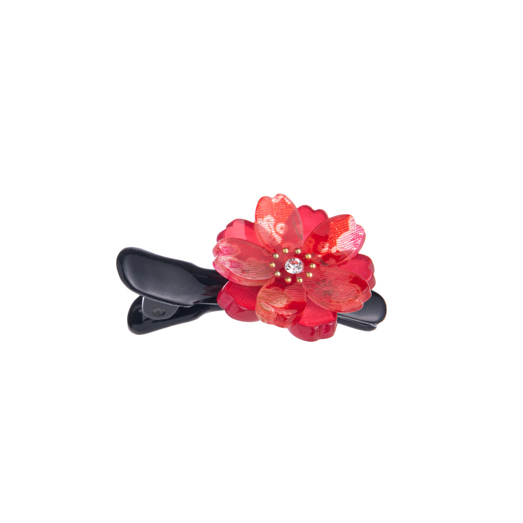 Celebrate cherry blossoms with this Sakura hair clip! This Sakura flower clip is crafted from Japanese kimono silk fabric and adorned with a sparkling crystal.