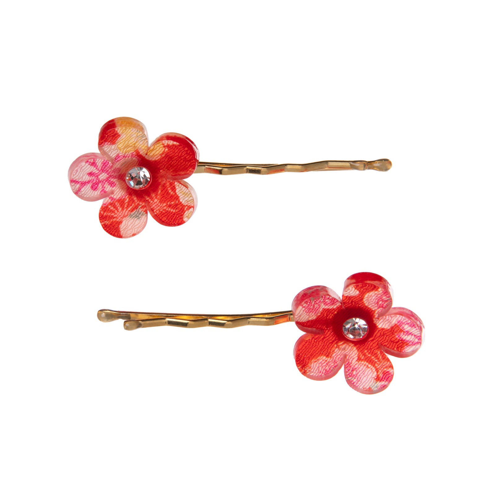 These adorable kimono-silk flower hairpins will add a touch of sophistication to any hairdo. With a gold-accented bobby pin and a flower crafted from Japanese kimono-silk fabric, each pin is adorned with a sparkling crystal at the center. Materials: Japanese-style chirimen (dyed fabric) encapsulated in acrylic resin.