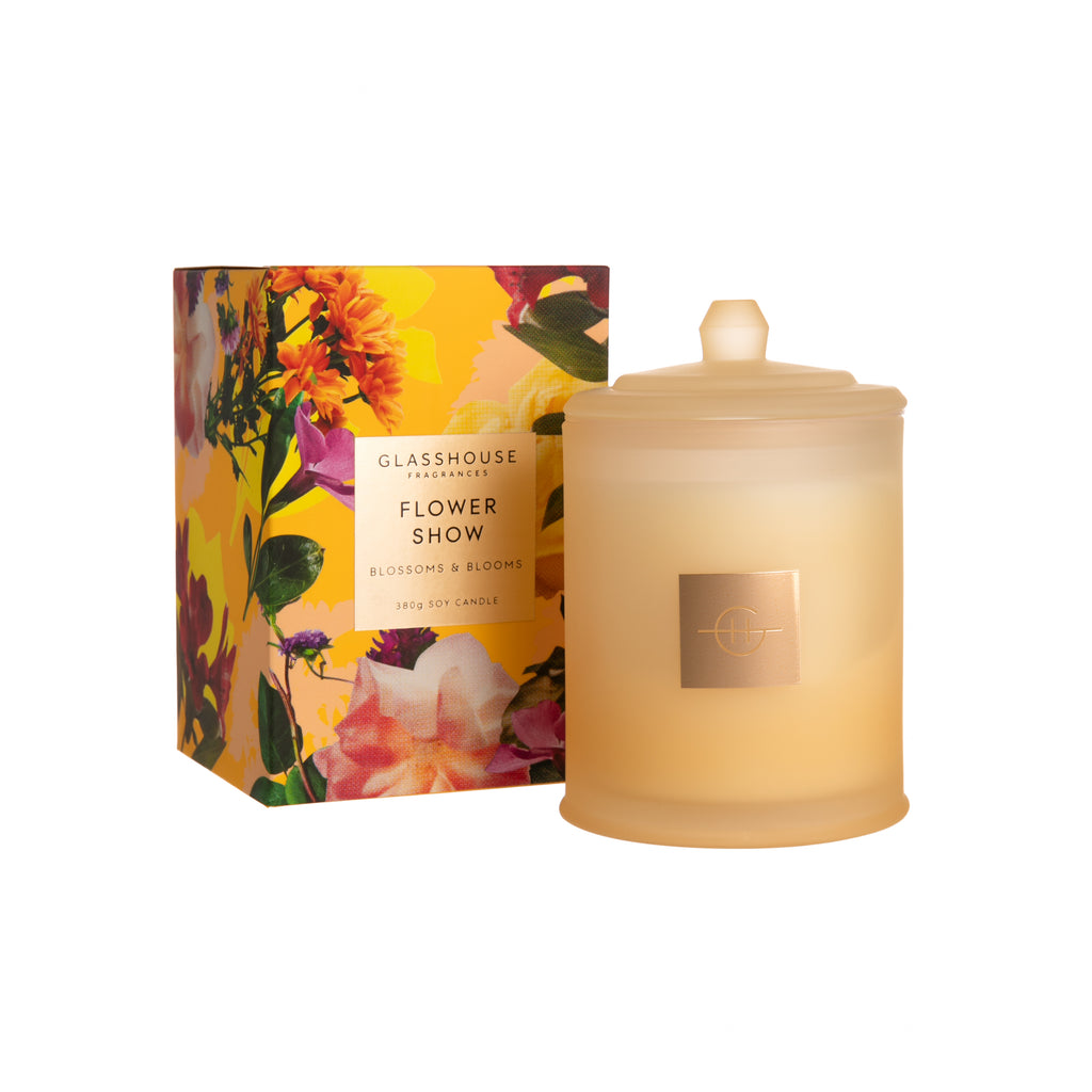 Add a dazzling floral display of color and fragrance to any room in your home with this elegant Flower Show candle. This candle is made with a cotton wick and high-quality, nontoxic soy blend wax that’s set in a pale lemon–colored glass jar. Triple-scented with a gorgeous bouquet of irresistible floral notes. 13.4 oz.