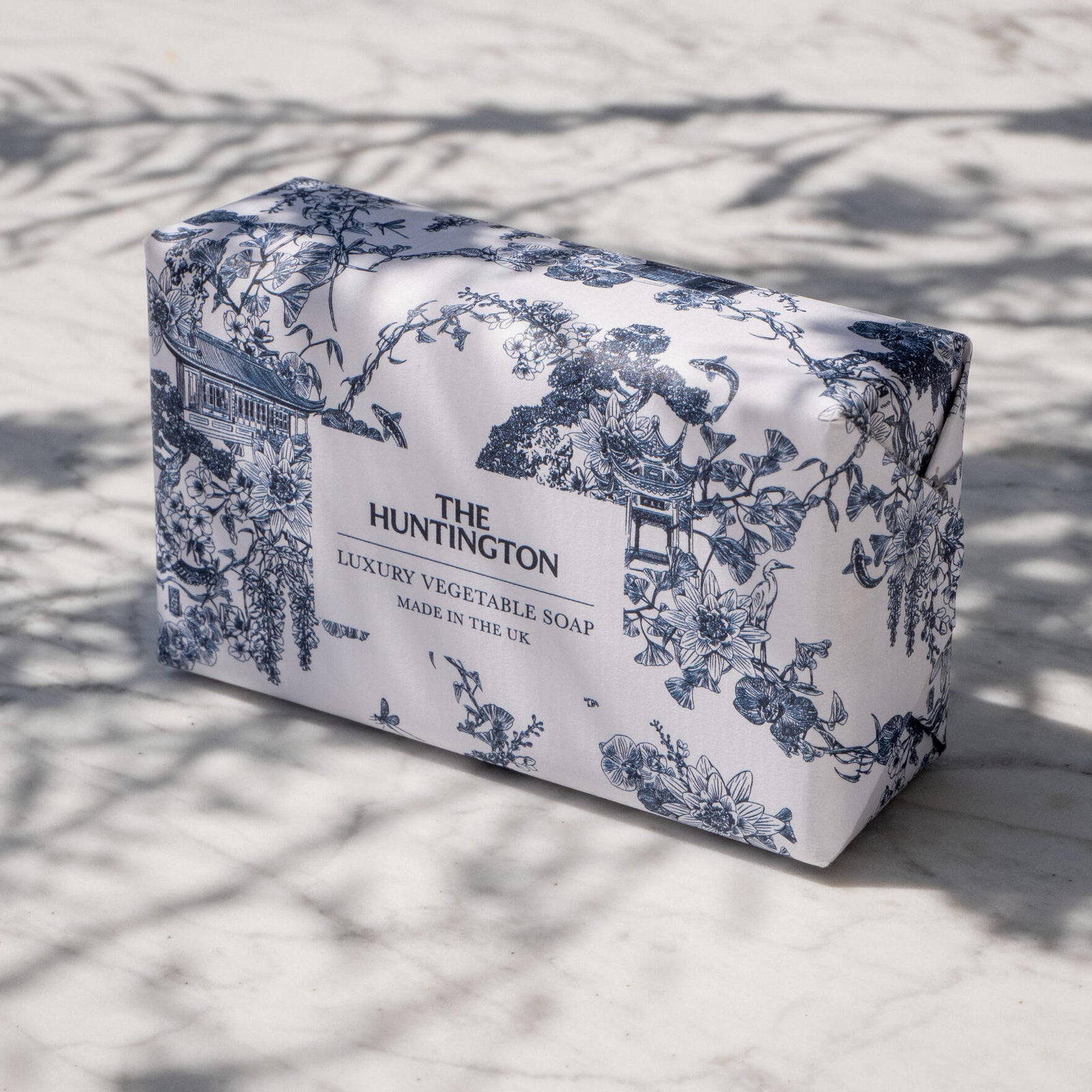 Add a pop of elegance to your bathroom, guest room or kitchen with this pretty bar soap, which features our exclusive Asian Gardens toile print.
