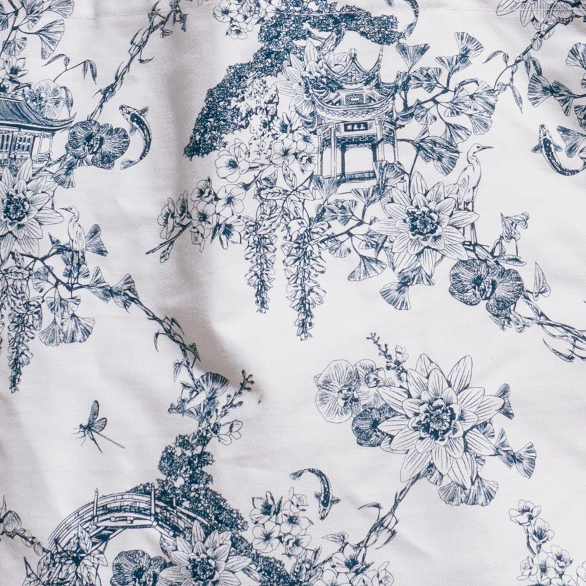 ASIAN GARDENS TOILE TOTE