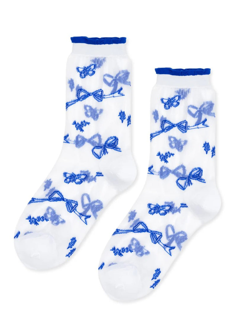 These adorable sheer crew socks are decorated with bows and butterflies and are sweetly inspired by Alice in Wonderland. Made in Japan, this top-notch pair has a super high needle count for detailing and a hand-closed toe for extra comfort. Materials: durable high needle count nylon Size: Women's US size 6 - 9.5.