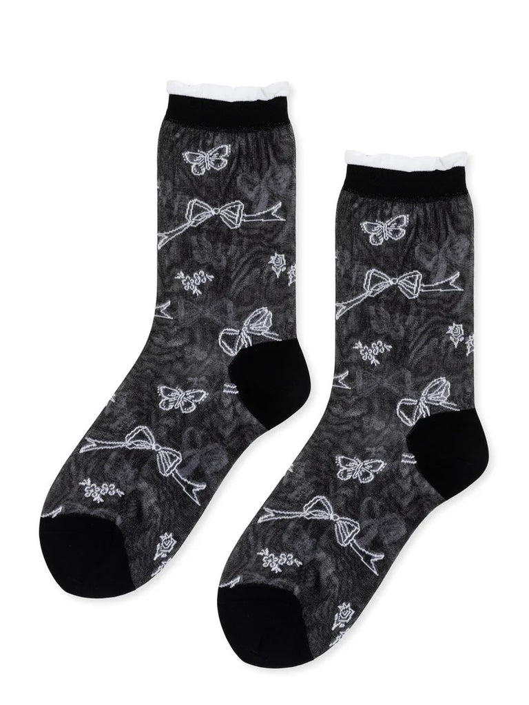 These adorable sheer crew socks are decorated with bows and butterflies and are sweetly inspired by Alice in Wonderland. Made in Japan, this top-notch pair has a super high needle count for detailing and a hand-closed toe for extra comfort. Materials: durable high needle count nylon Size: Women's US size 6 - 9.5.