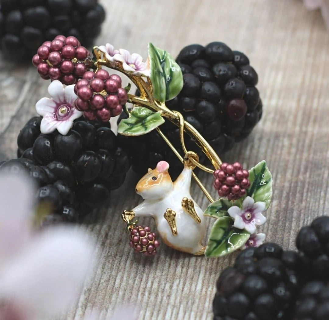 BLACKBERRY & MOUSE BROOCH