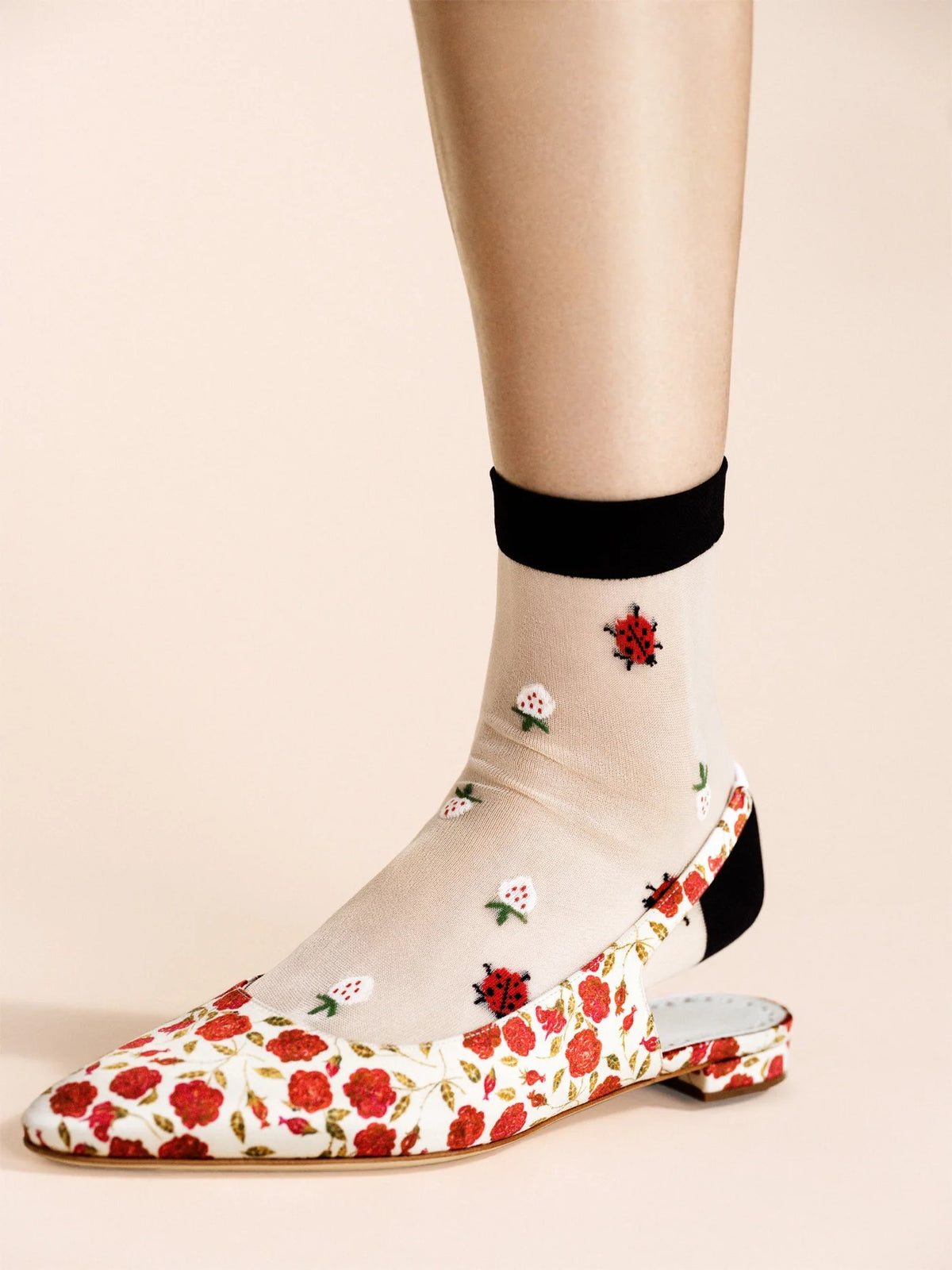 BUGS &amp; BERRIES SHEER SOCKS