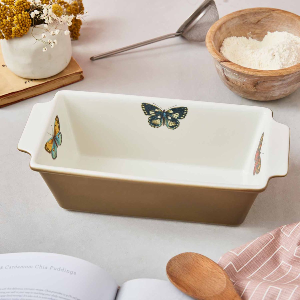 BUTTERFLY DETAIL CERAMIC LOAF PAN