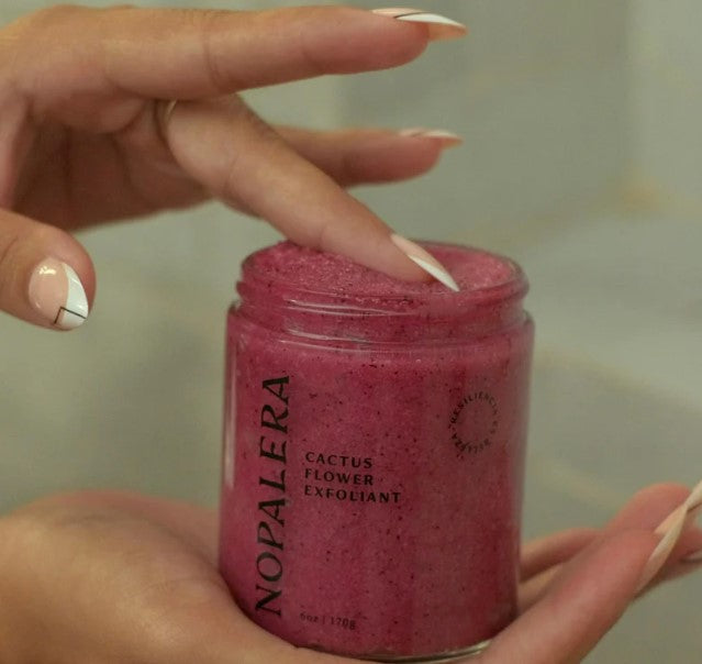 This invigorating body scrub has a delicate citrussy floral scent to cleanse & exfoliate. The three-in-one formula contains a cleanser, exfoliant and moisturizer, a combination which dramatically refines rough texture. Rich in antioxidants, Vitamin C, and AHAs to promote a healthy skin glow. 7oz. Made in the USA.