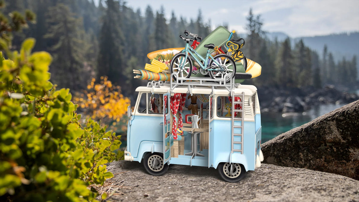 CAMPER VAN POP-UP GREETINGS CARD