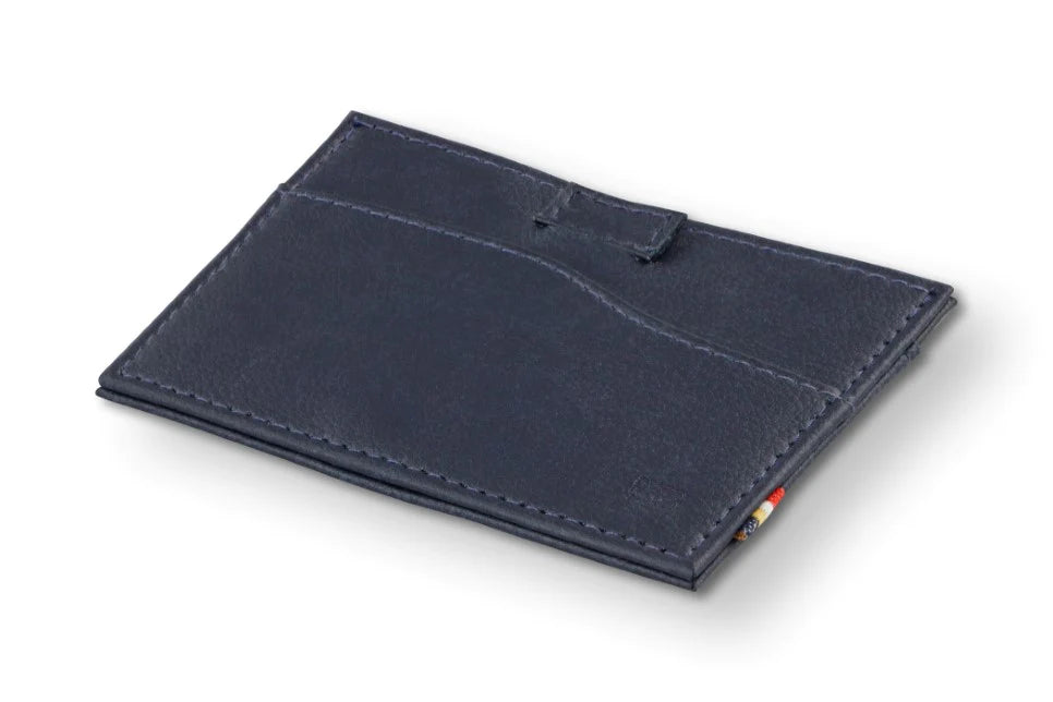 This vegan cactus leather card holder in a deep navy blue, is stylish and practical, it can hold up to 7 cards in non-slip card slots. This wallet is equipped with RFID protection and gives quick access to all your cards. 4.13 X 2.95 X 0.19 inches. Stores cards, banknotes, receipts and business cards.