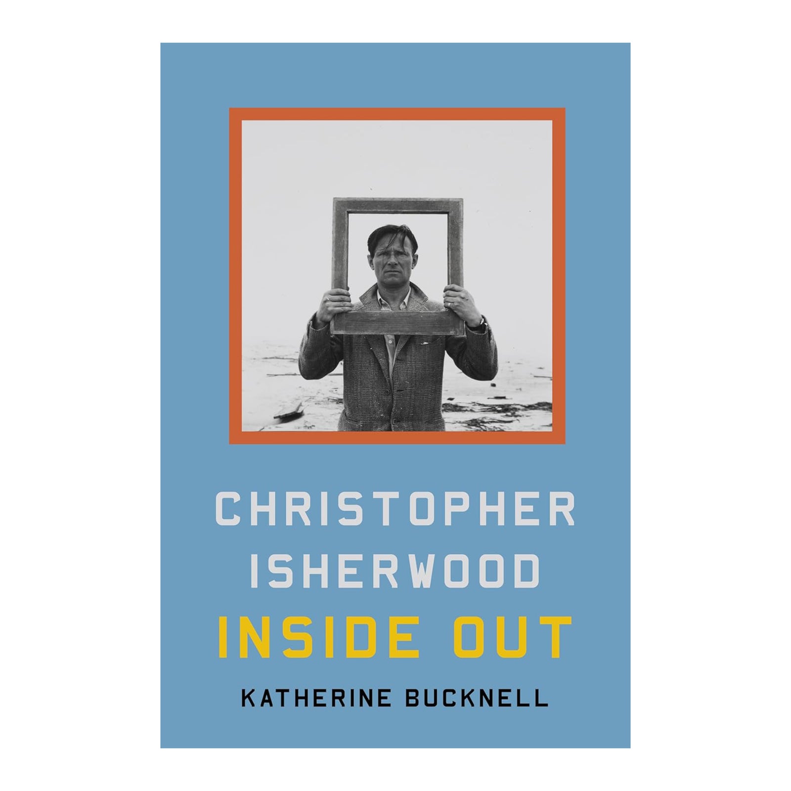 Book cover of 'Christopher Isherwood Inside Out' by Katherine Bucknell with a blue background and black and white photo.