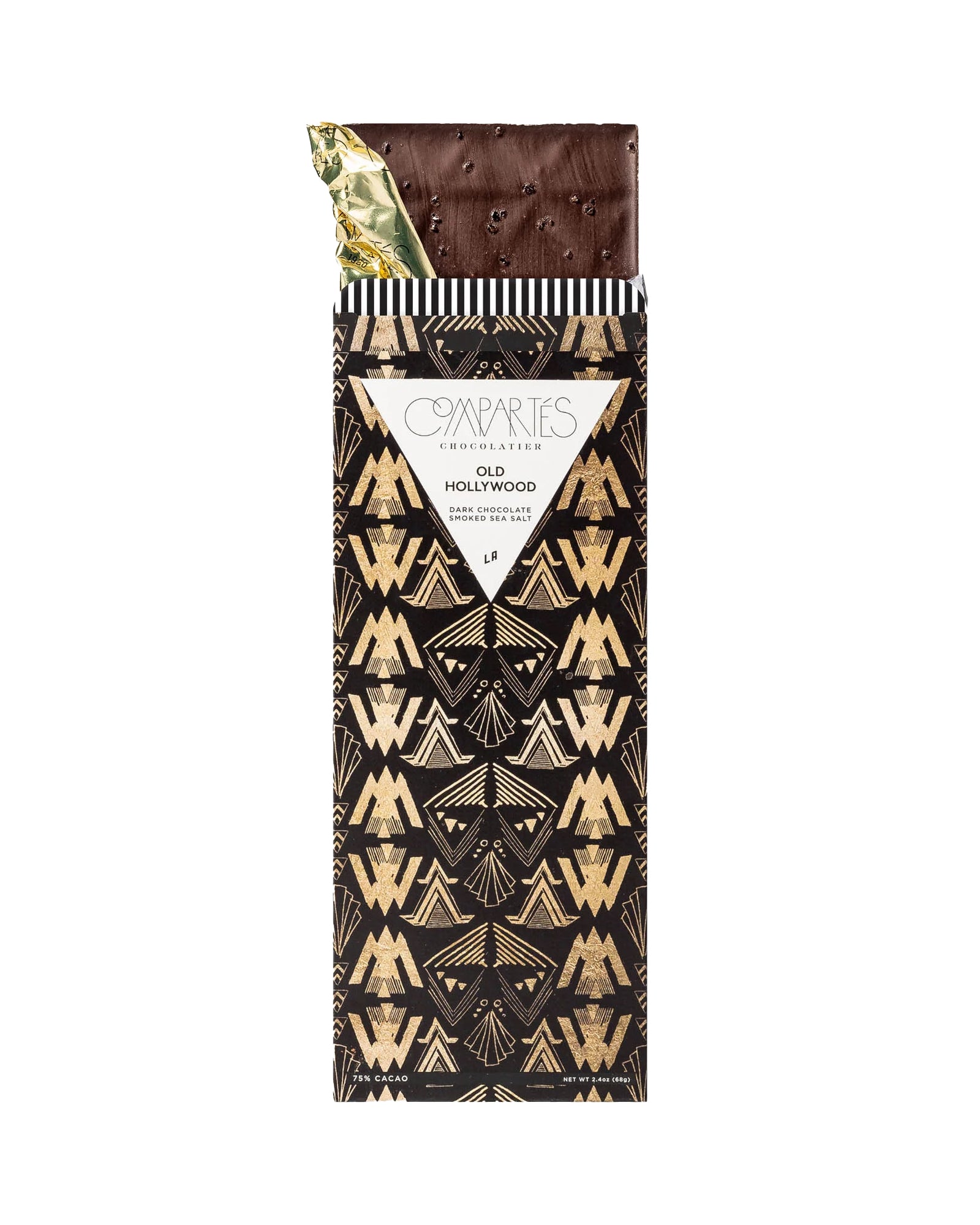 This gourmet bar combines luxuriously silky dark chocolate with a sprinkling of smoked sea salt, making this a delicious and elegant twist on a classic. Decadently delicious, with an art deco style design, this chocolate is sure to be the star of the show. Dark chocolate bar (75% cacao) with smoked sea salt. Vegan and gluten free