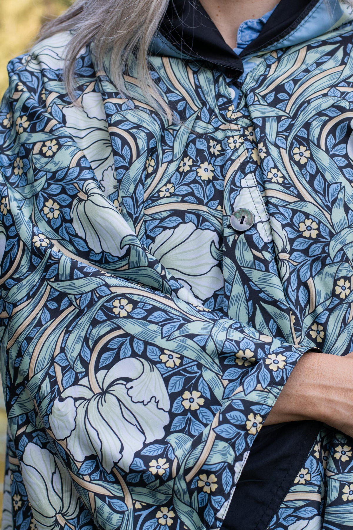 WILLIAM MORRIS PIMPERNEL RAIN CAPE
