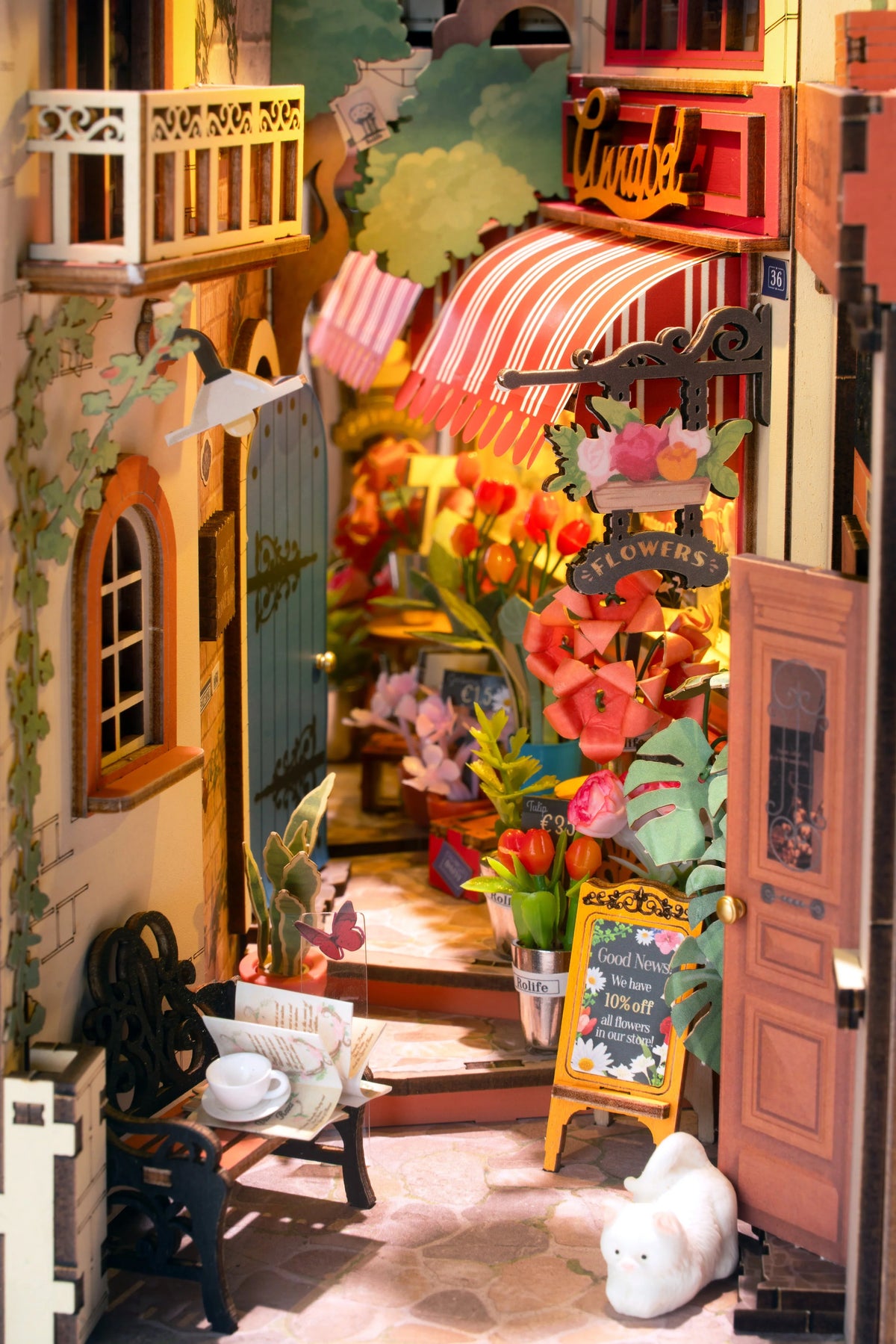 FLORAL CORNER DIY BOOKNOOK KIT