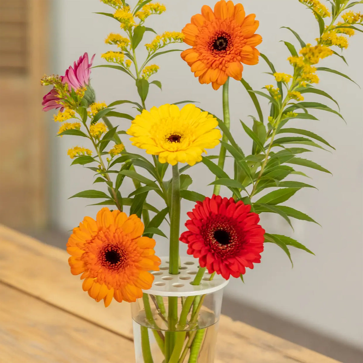 CERAMIC FLOWER ARRANGING DISC