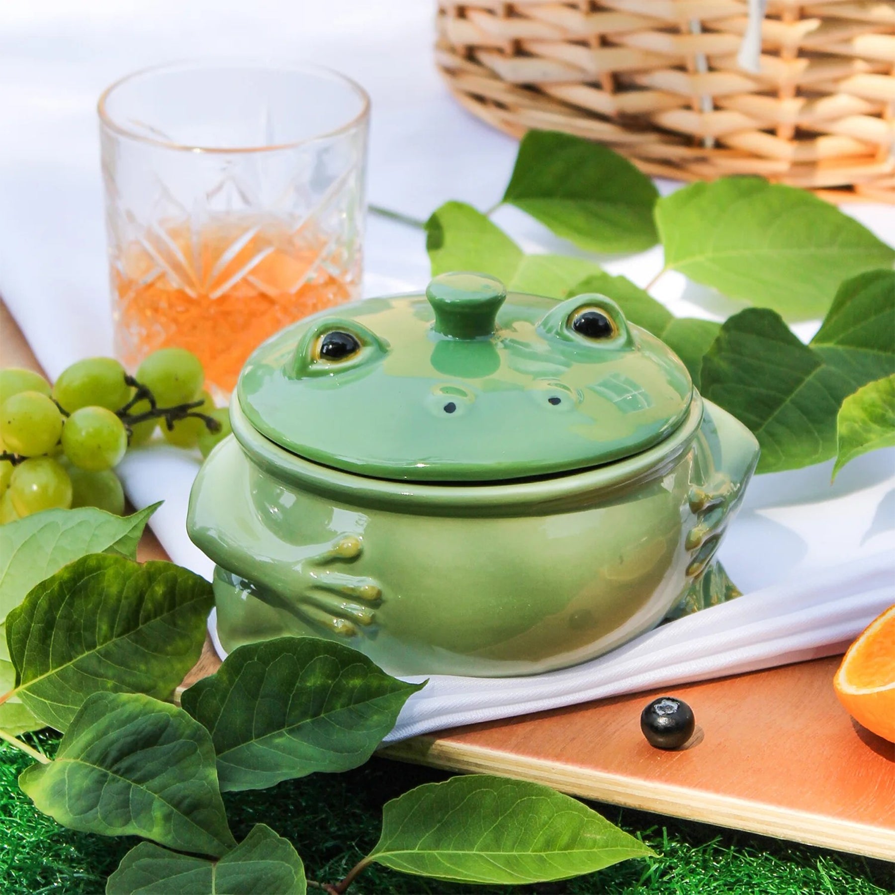FROG BRIE BAKER - The Huntington Store