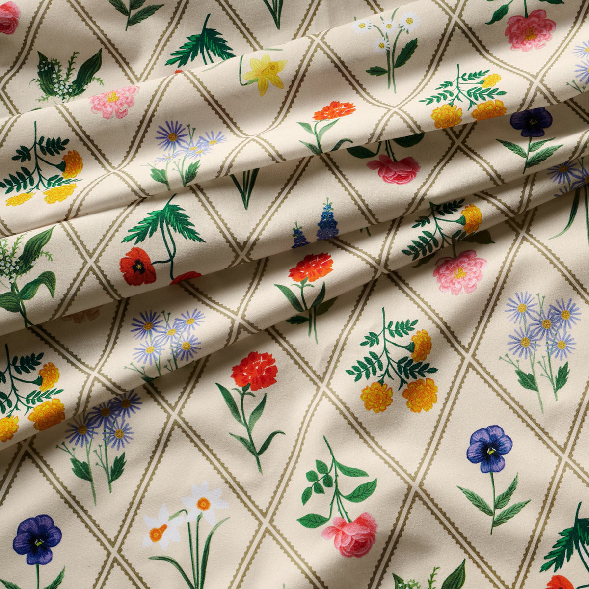 GARDEN STUDY TABLECLOTH