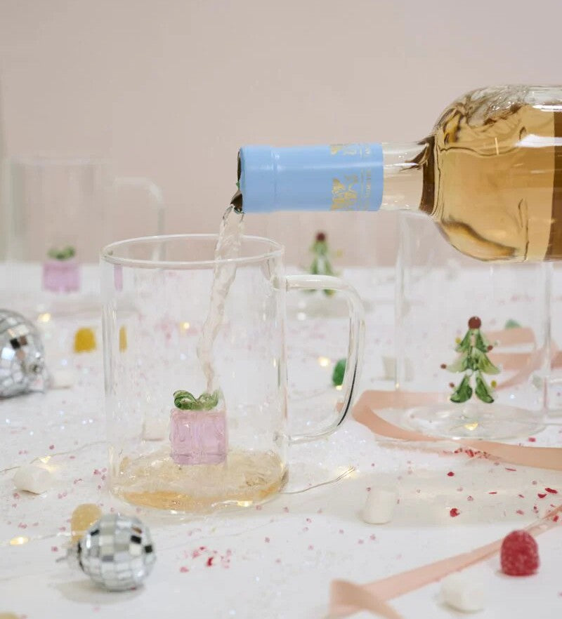 CLEAR GLASS MUG WITH PINK GIFT BOX INSIDE