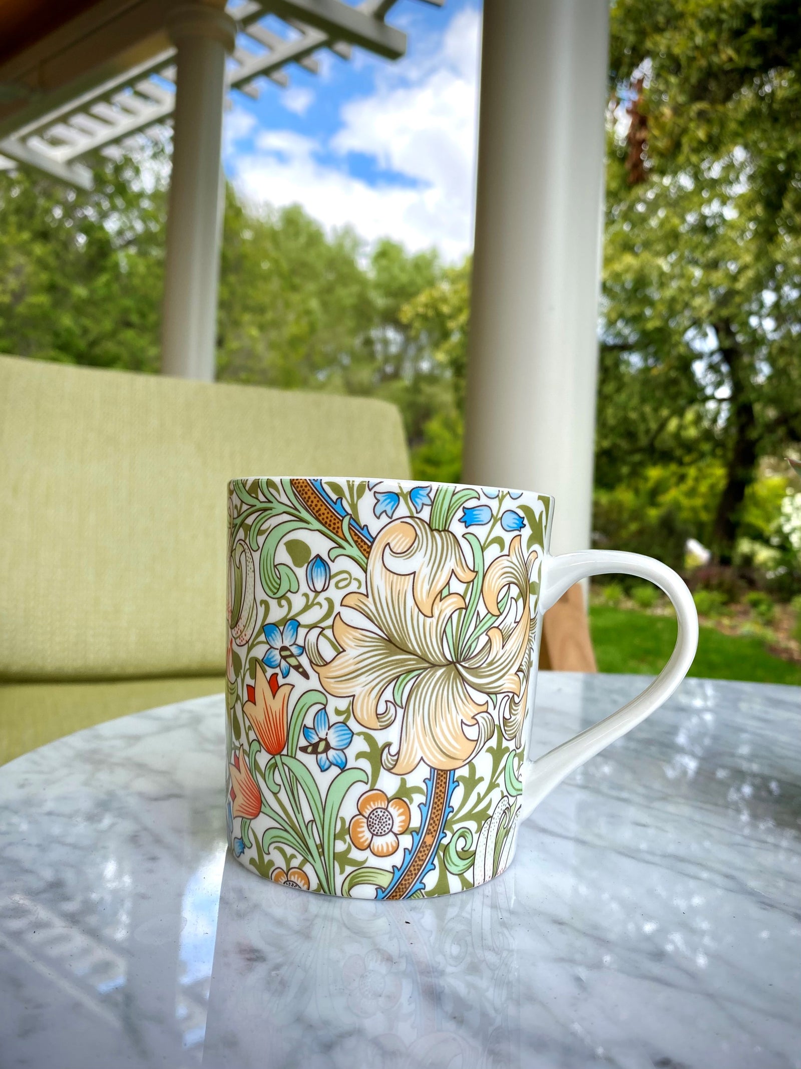 Sip your favorite hot beverage in style with this custom museum store mug made for The Huntington. Inspired by William Morris's Golden Lily, held in The Huntington's Art Collections. Ceramic. 15 oz. Dishwasher and microwave safe. Matching bowl available. 