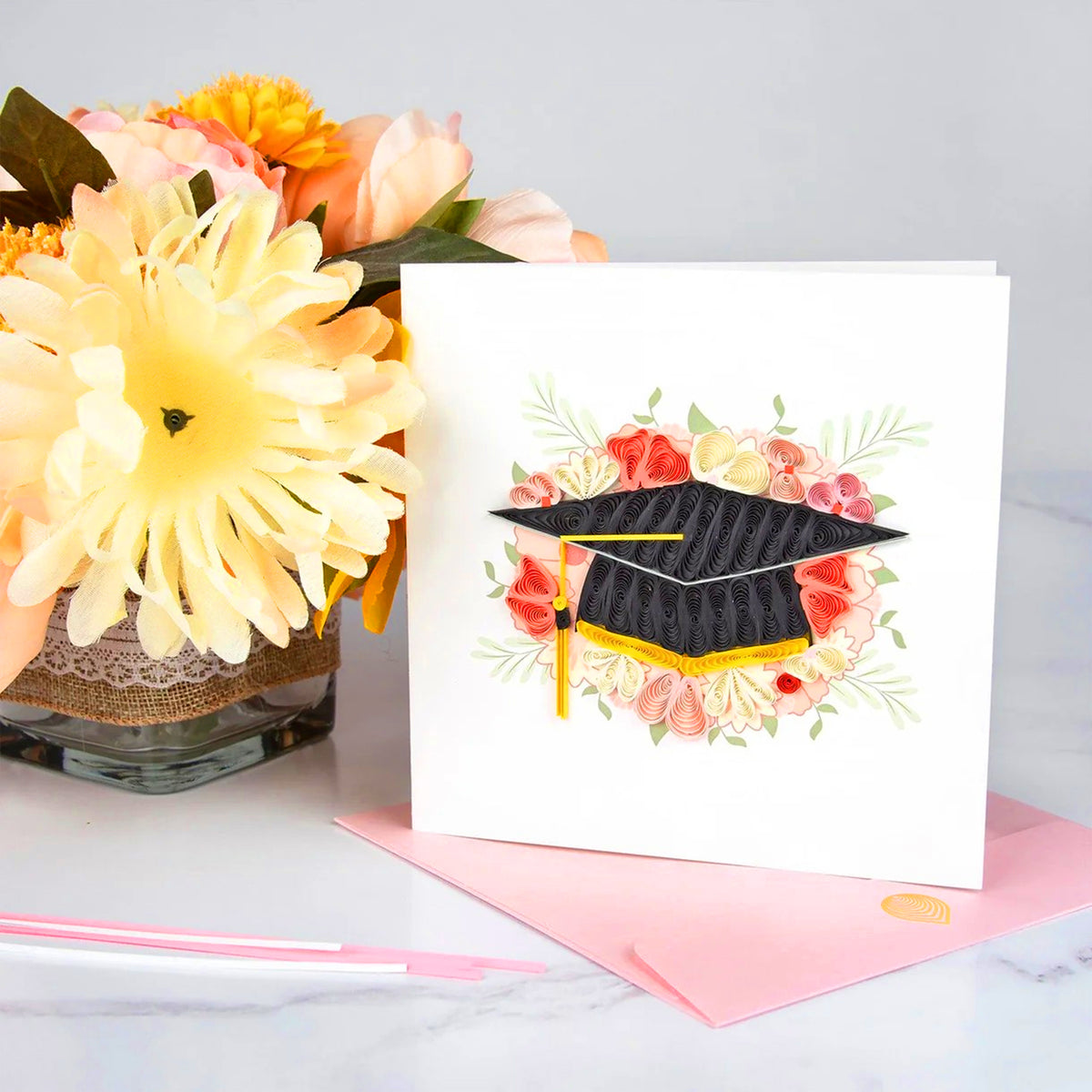 QUILLED GRADUATION FLORAL MORTAR BOARD CARD