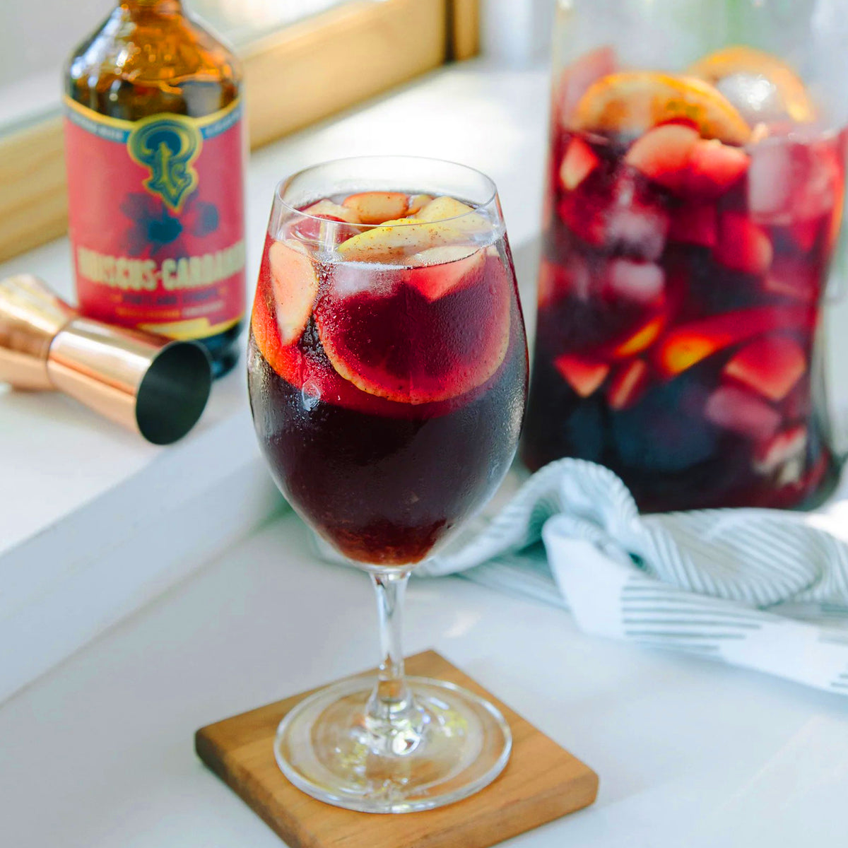 HIBISCUS-CARDAMOM COCKTAIL / MOCKTAIL SYRUP