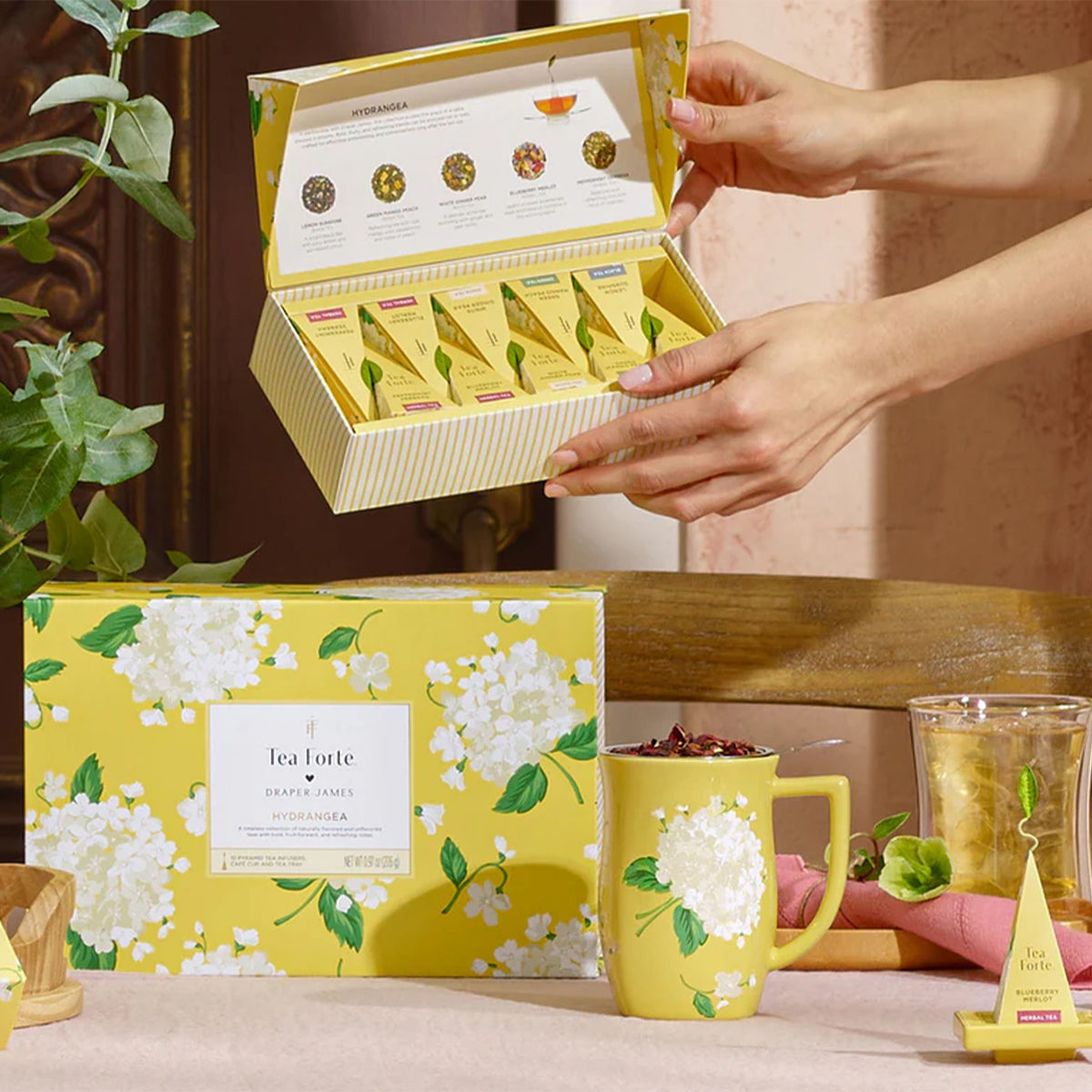 HYDRANGEA TEA FOR ONE GIFT SET