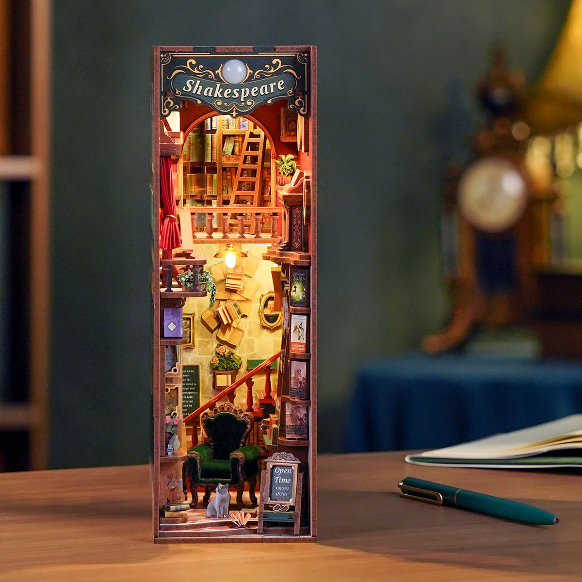LEFT BANK BOOKSTORE MODEL KIT