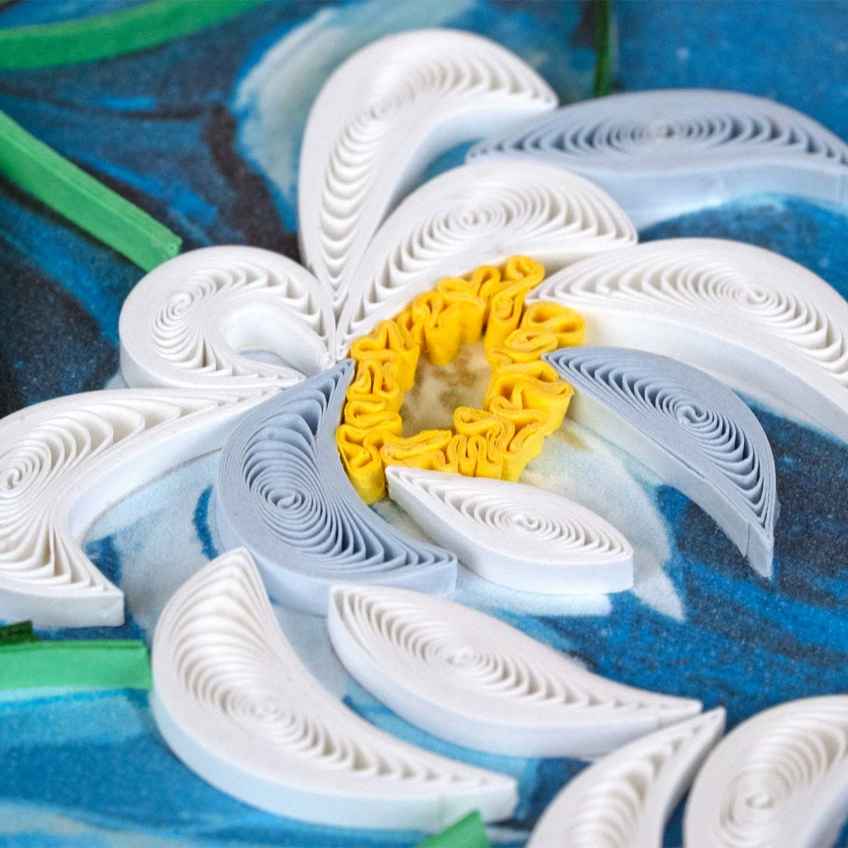 LOTUS POND QUILLED CARD