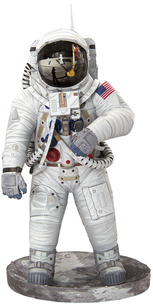 Recreate -- in 3D model form -- the heroes that first set foot on the moon! This metal model is ideal for those who want to be an astronaut, or just love building models from scratch! Comes with instructions and 8.3" x 4.3" metal sheets inside package. Age: 14+ Dimensions: 3" x 3" x 5.3" 2 1/2 Metal Sheets