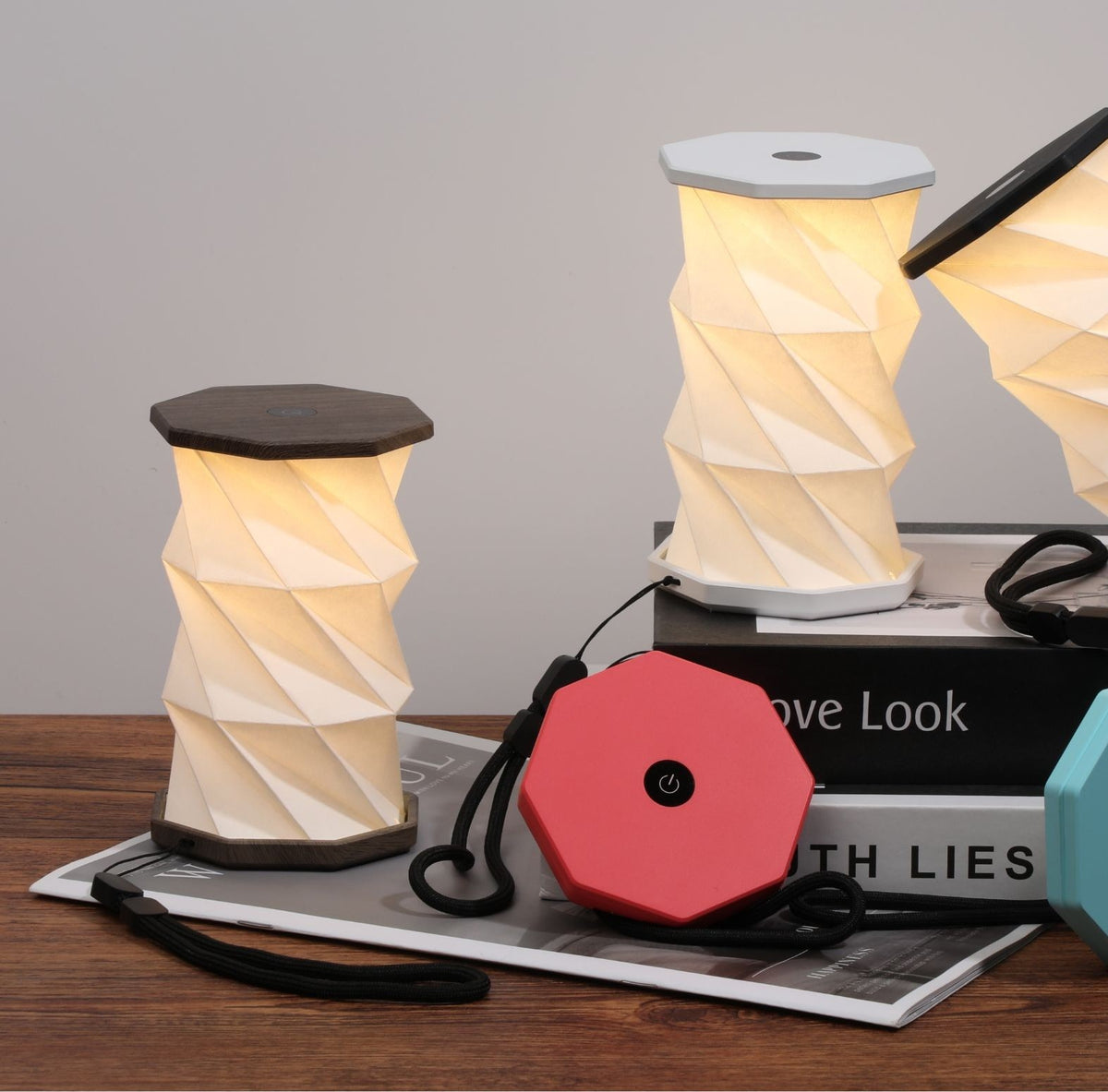 MINI TWIST HEXAGON LAMP