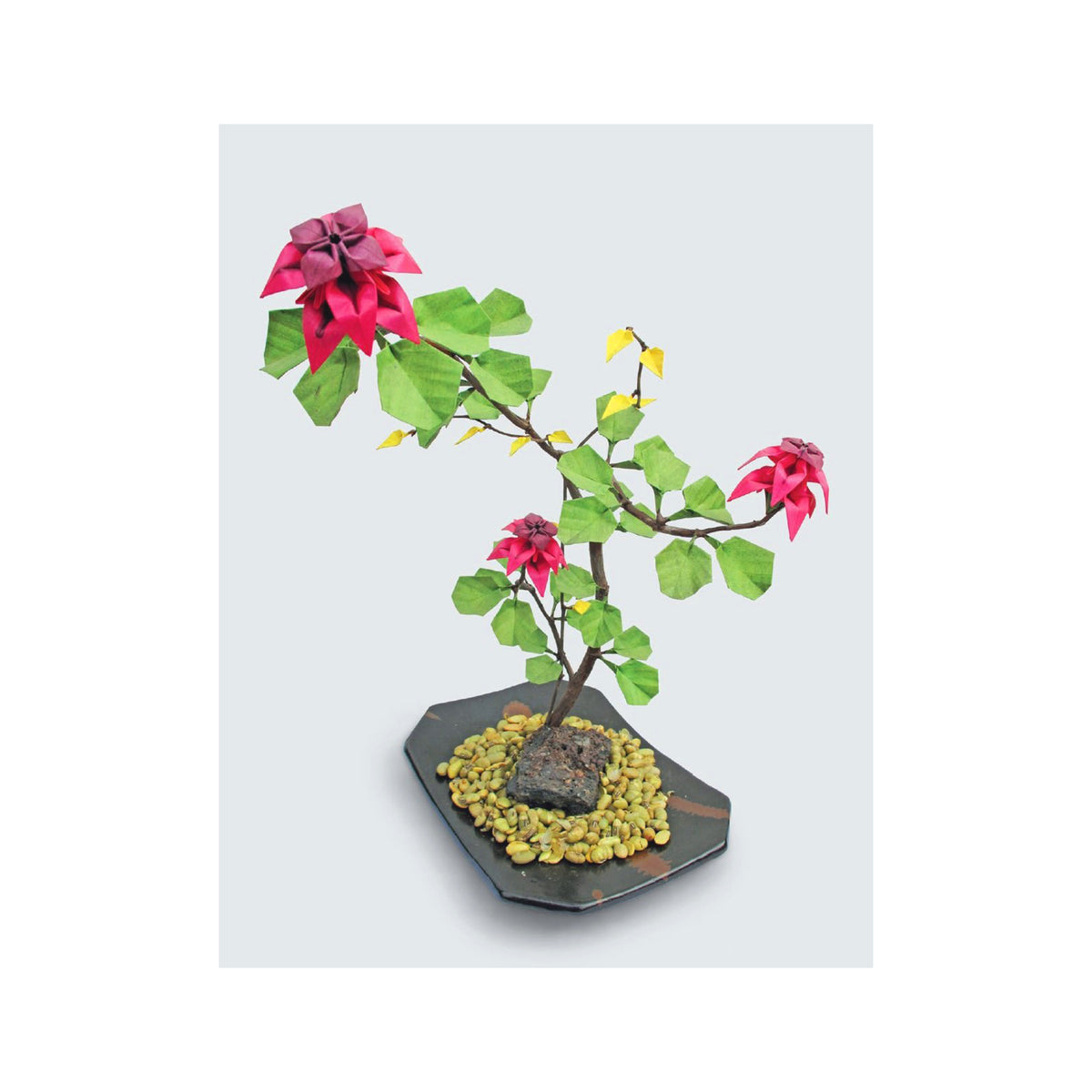 ORIGAMI BONSAI: CREATE BEAUTIFUL BOTANICAL SCULPTURES FROM PAPER