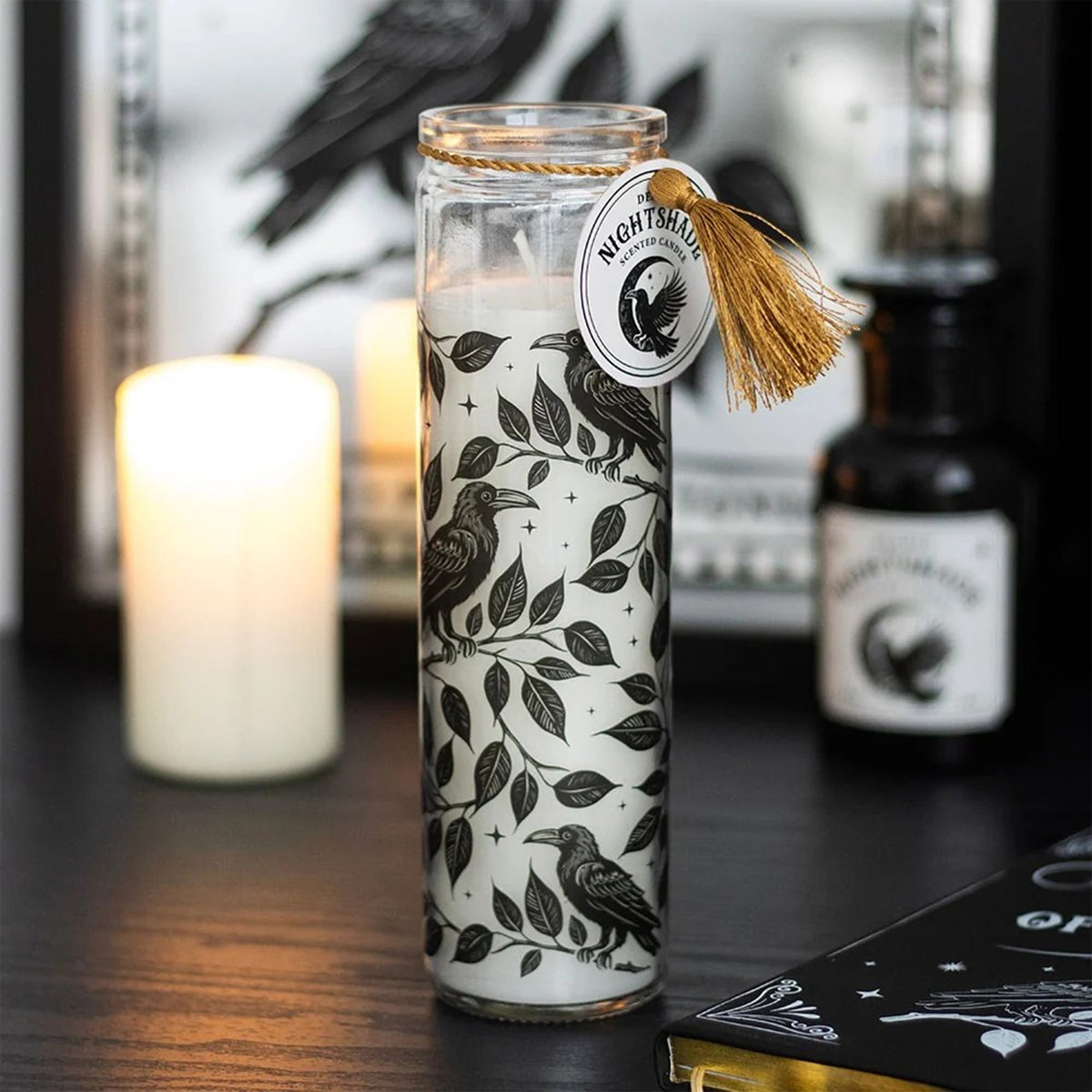 MYSTIC RAVEN CANDLE