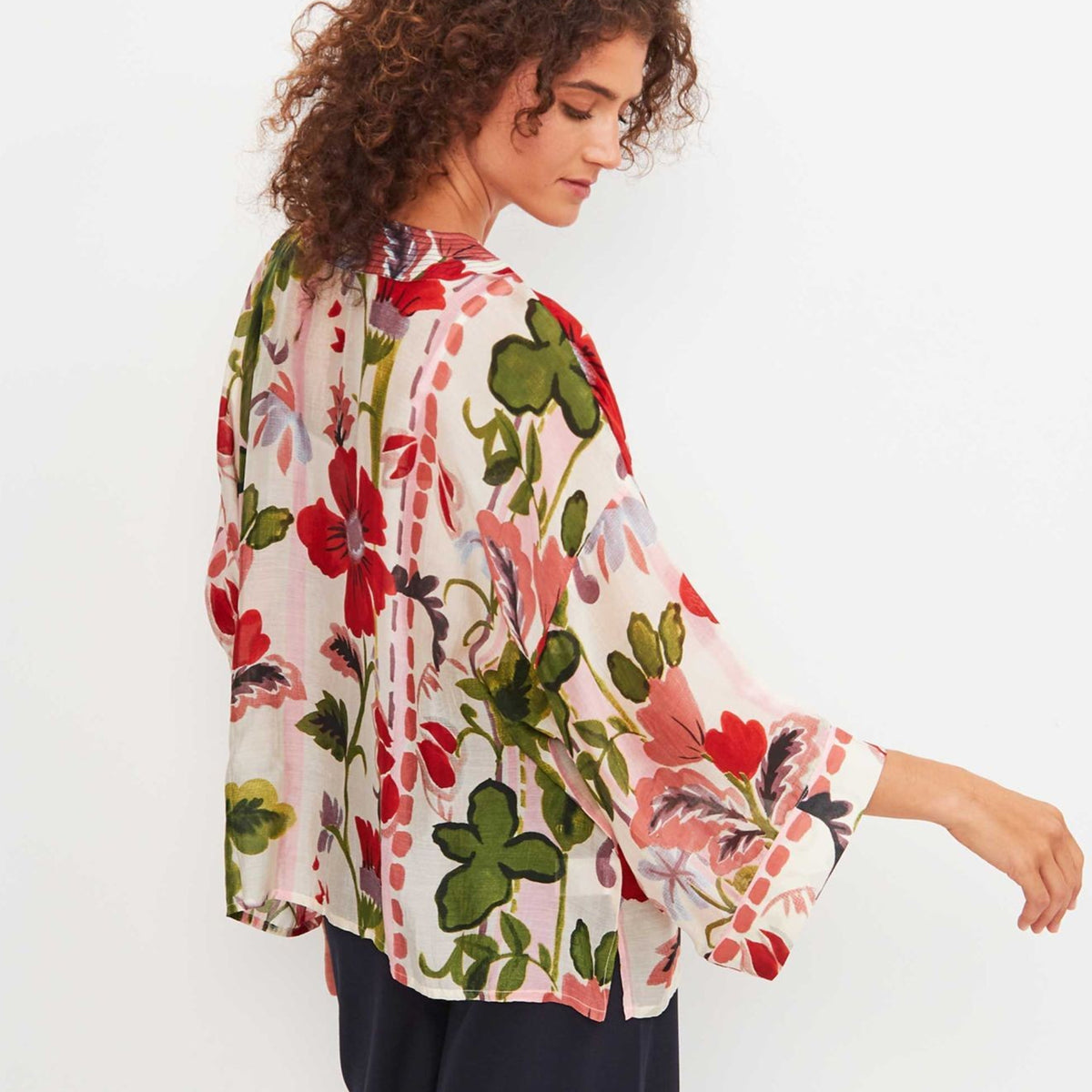 RED POPPY SHORT KIMONO