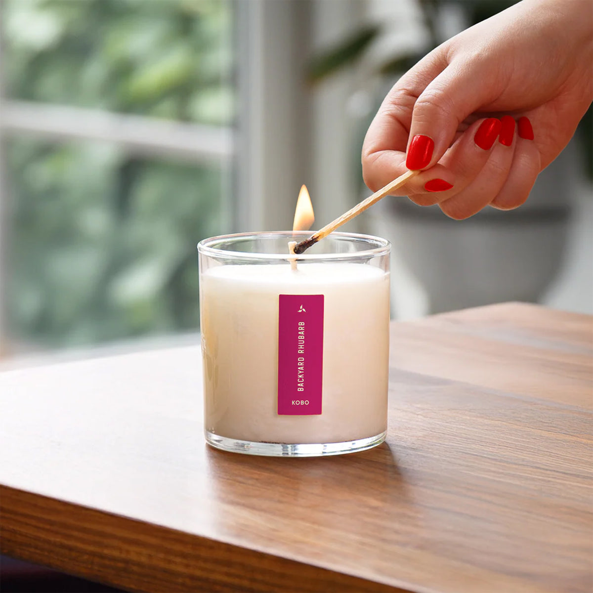 RHUBARB SCENTED CANDLE