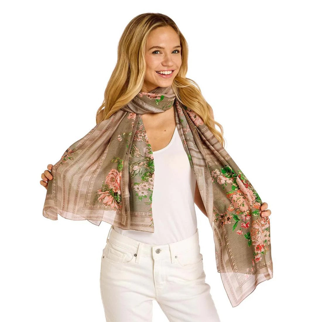 ROMANTIC ROSES SCARF