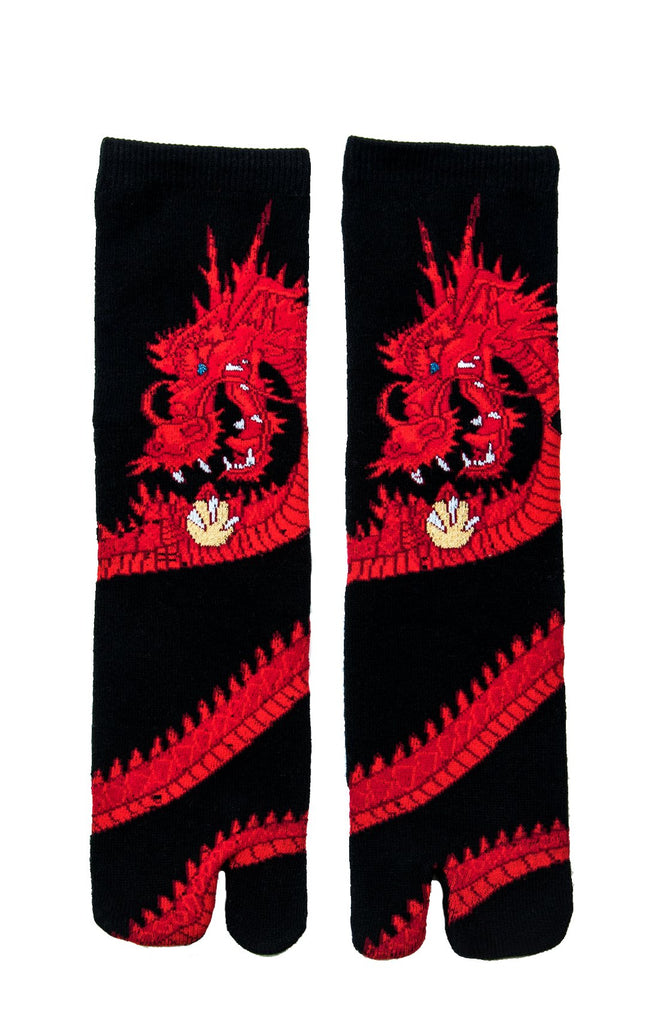 Adorn your foot with the power of the great dragon from the ancient Chinese zodiac! A sparkly golden thread is used to illuminate the dragon's orb. Tabi Socks- Size: Unisex Women's 6-11/ Men's 7-11 Material content: 50%Cotton 20% Acrylic 18%Polyester 10%Nylon 2%Spandex Made in NARA, JAPAN.