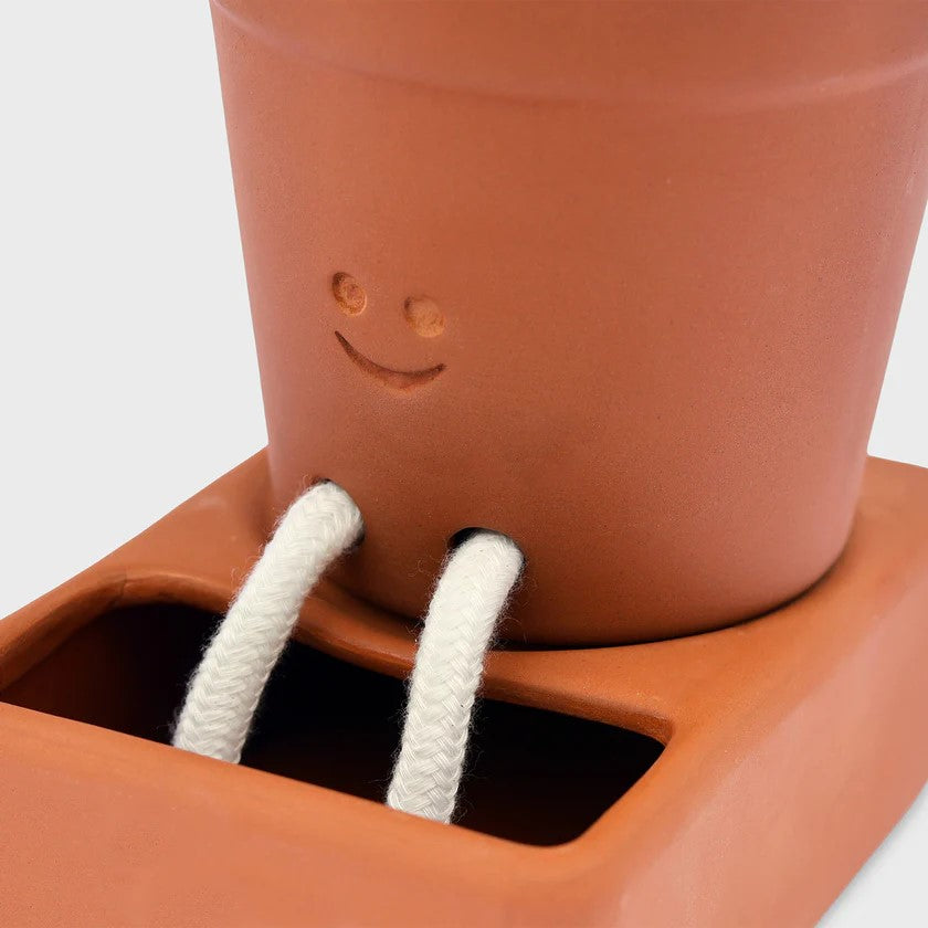 SELF WATERING PLANT POT
