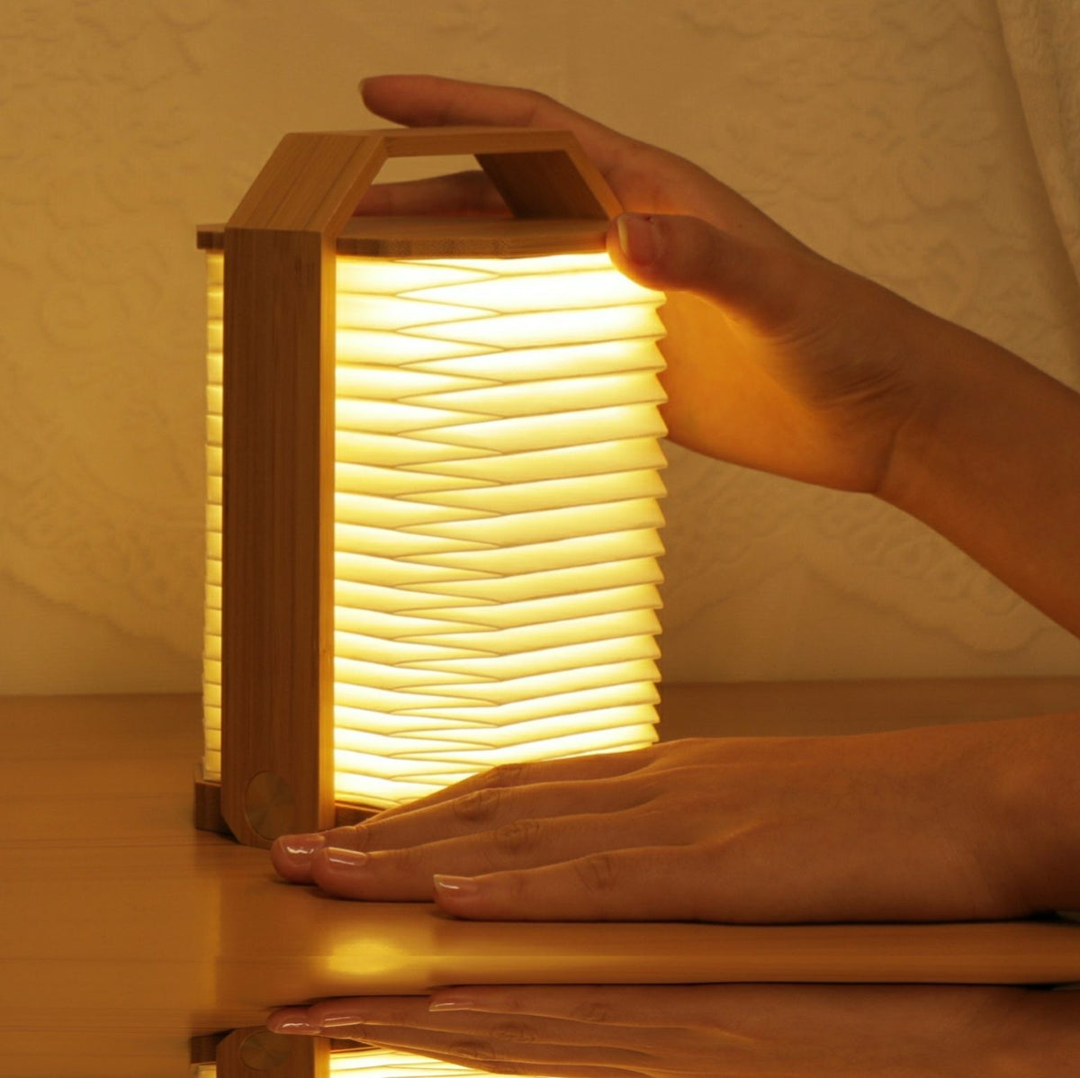 SMART ORIGAMI LAMP