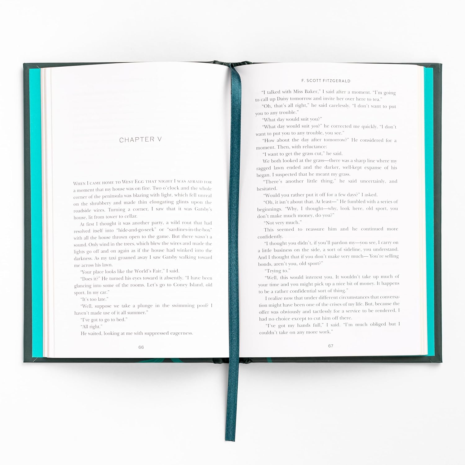 Book cover of 'The Great Gatsby' with floral design on a white background