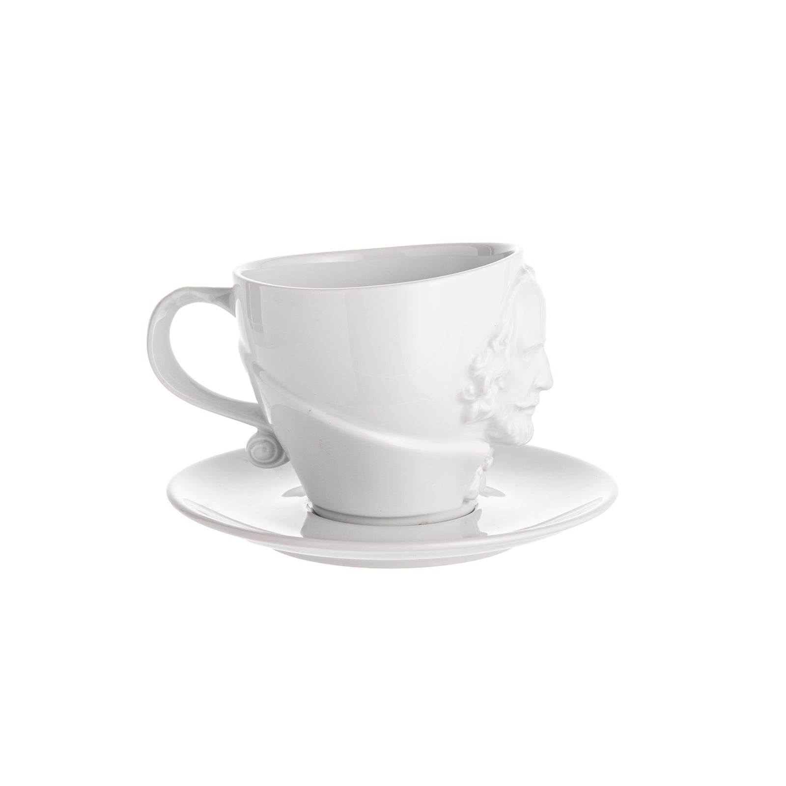 To tea, or not to tea, that is the question. With this delightful Shakespeare cup and saucer set you can enjoy your preferred morning beverage with the Bard himself. Materials: genuine hard porcelain, enameled rim Capacity: 8.7 oz. Dishwasher- and microwave-safe Made in Germany.