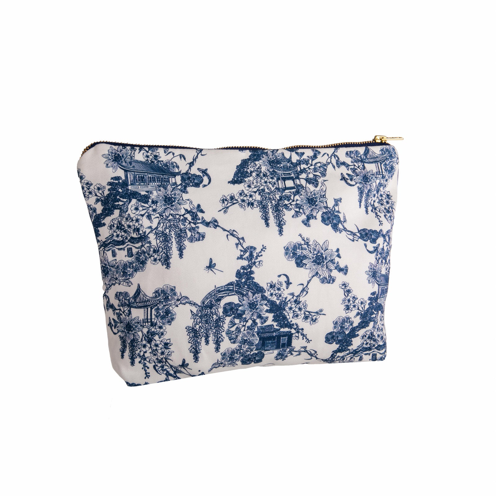 This pretty and practical wash bag features our exclusive Asian Gardens toile print. 100% cotton outer. Gold zipper closure Dimensions: 12" x 8" x 2" 