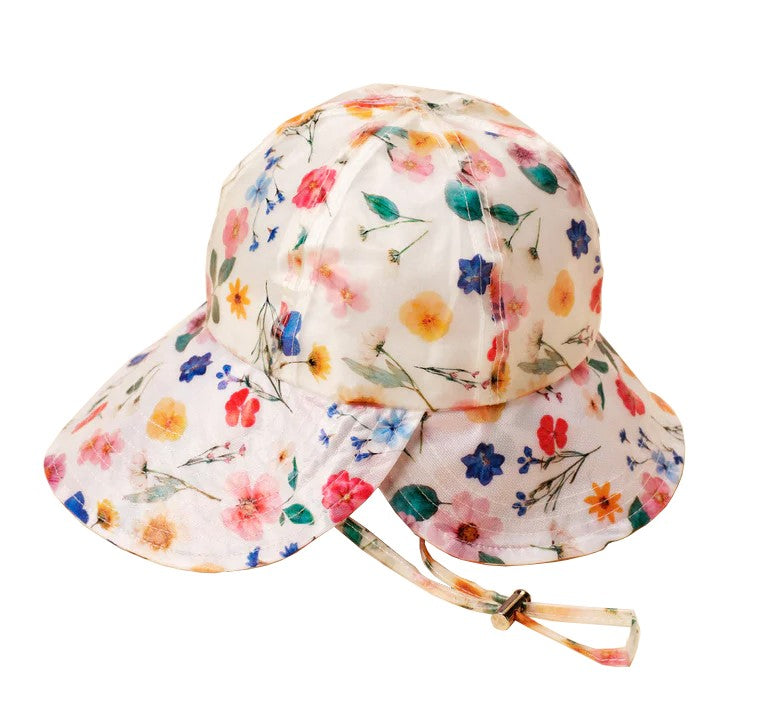 The perfect hat, just in time for spring! Inspired by our passion for gardening, this adjustable bucket style is made of lined water-resistant fabric and covered in bright wildflowers. Perfect for both beach days, and rainy days, and fold up to easily fit into your purse or backpack. One size: Circumference 22" Materials: Cotton, TPU Hand wash / flat dry