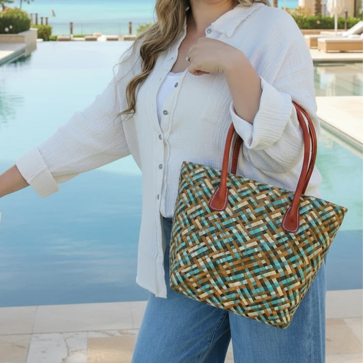 PIANINA WOVEN STRAW BASKET BAG