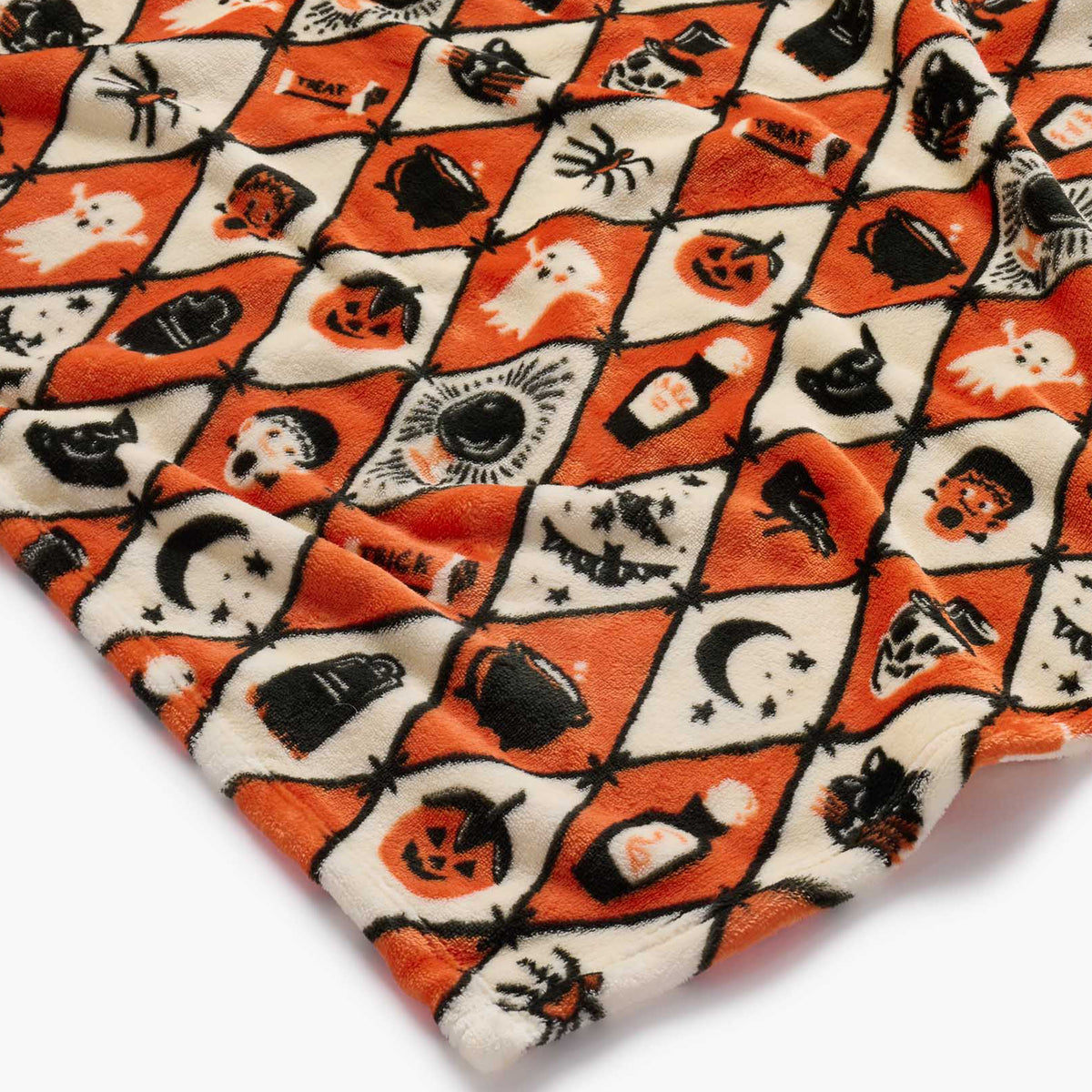 HALLOWEEN ARGYLE FLEECE BLANKET