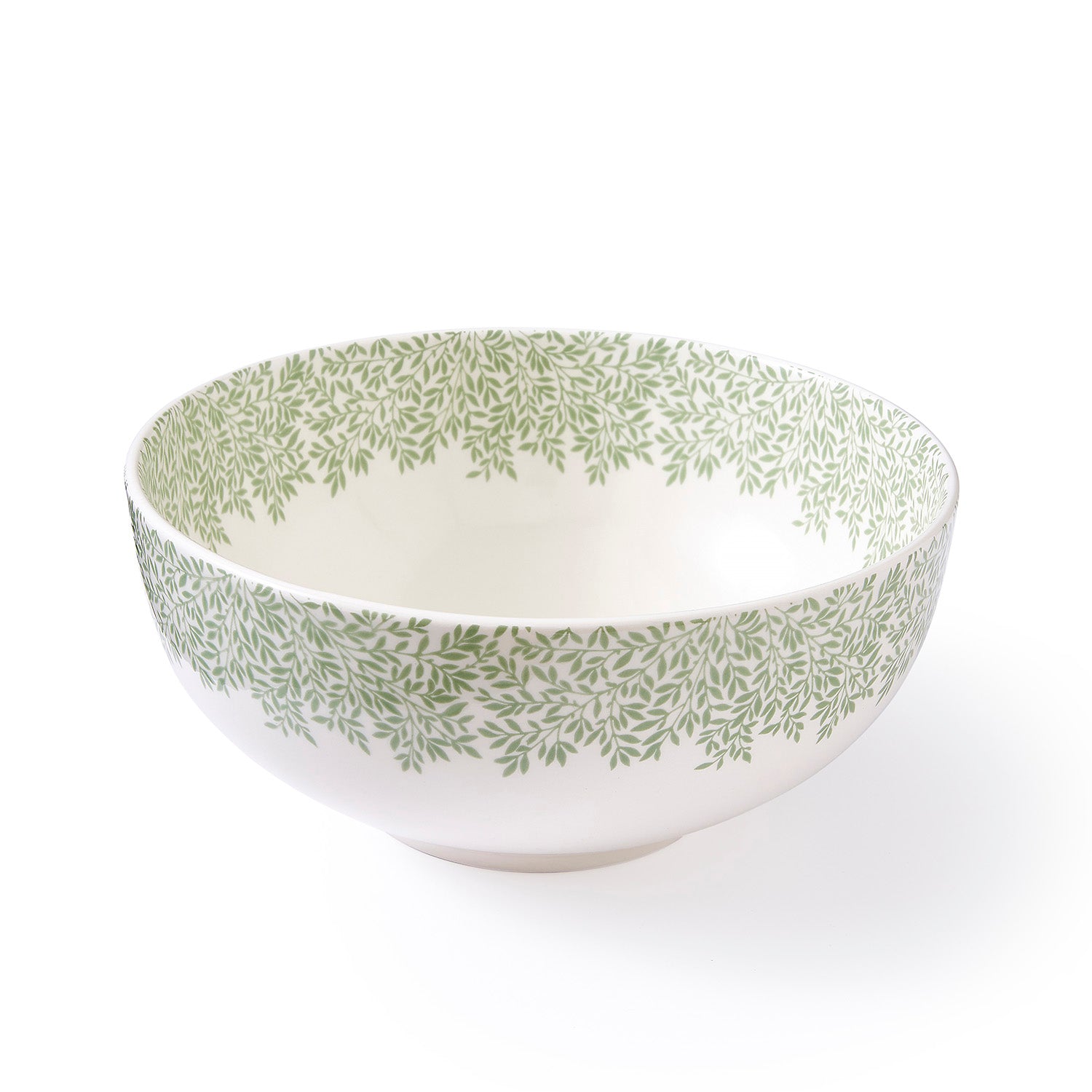 Bring British craftsmanship to your table in style with this serving bowl from Spode’s Morris & Co. collection. Featuring the Standen pattern from Morris & Co.’s archive, this bowl can be used as a fruit bowl or for serving pasta dishes and salads to a crowd. The delicate leaves of the design intertwine around the edge of the inside and outside of the bowl, making a statement from every angle