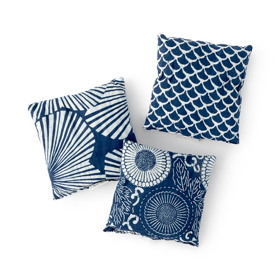 These hand-sewn sleep sachets are filled with Egyptian Chamomile and French Lavender for sleep aromatherapy. Chamomile calms nerves and increases serotonin, while lavender promotes relaxation and reduces stress. Set the sachet on your nightstand or under your pillow. Dimensions (of each sachet): approx. 5" x 5"