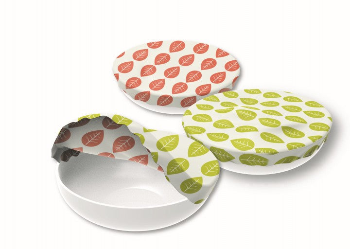 These happiness inducing leaf-pint bowl covers are great for storing leftovers in the fridge, transporting food or covering bowls and cooking pots, and keeping bugs at bay! Made from 100%, breathable cotton, so can also be used to cover dough and leave to rise. Includes three bowl covers - 3 sizes: 8-9", 7-8" and 6-7".